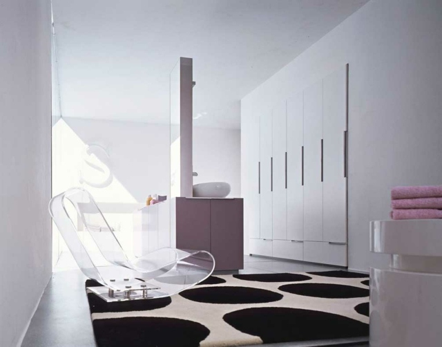 tapis bain design noir blanc