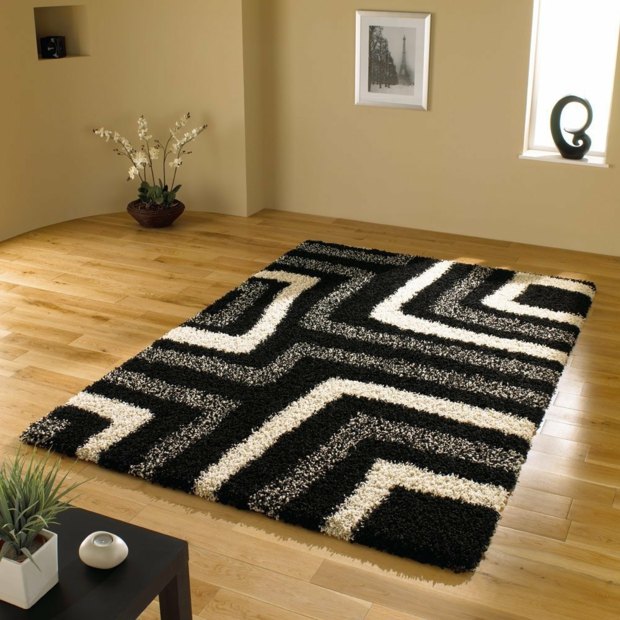 tapis crépu motifs blanc et noir