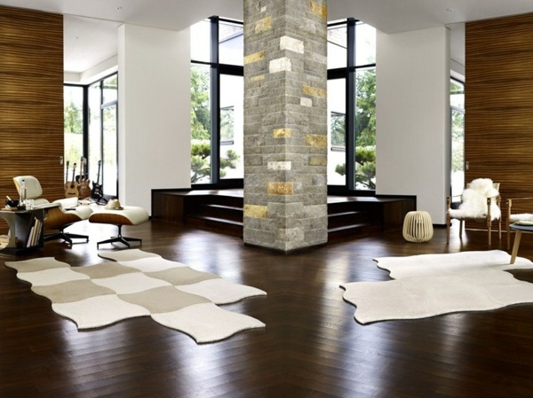 Tapis de sol pour salon en carrés réguliers tons naturels blanc