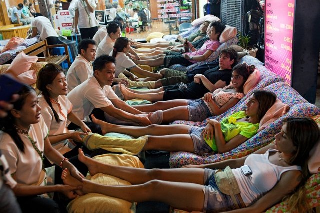 thailande massage pied detente relax tourisme