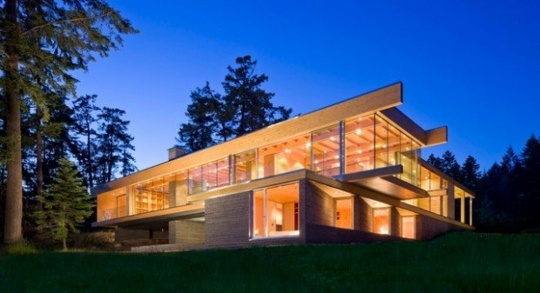 vitrages maison moderne eclairage poutre bois